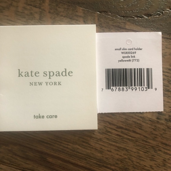Kate Spade Slim Card Holder - Picture 5 of 5